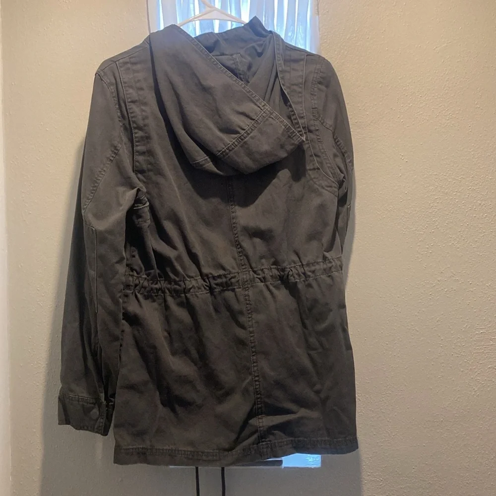 Universal Threads jacket - Picture 2 of 4